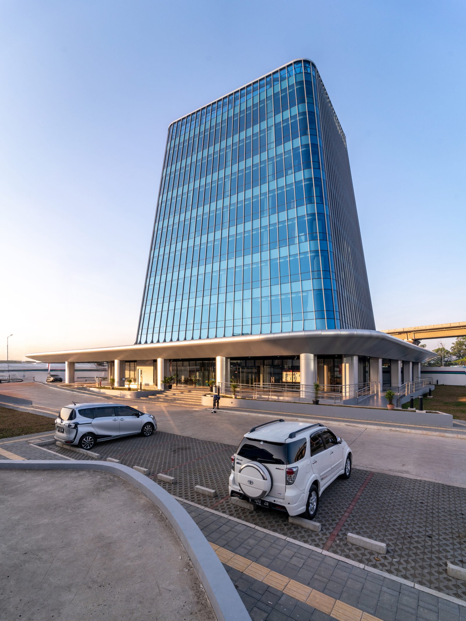 Unjani Rectorate Building