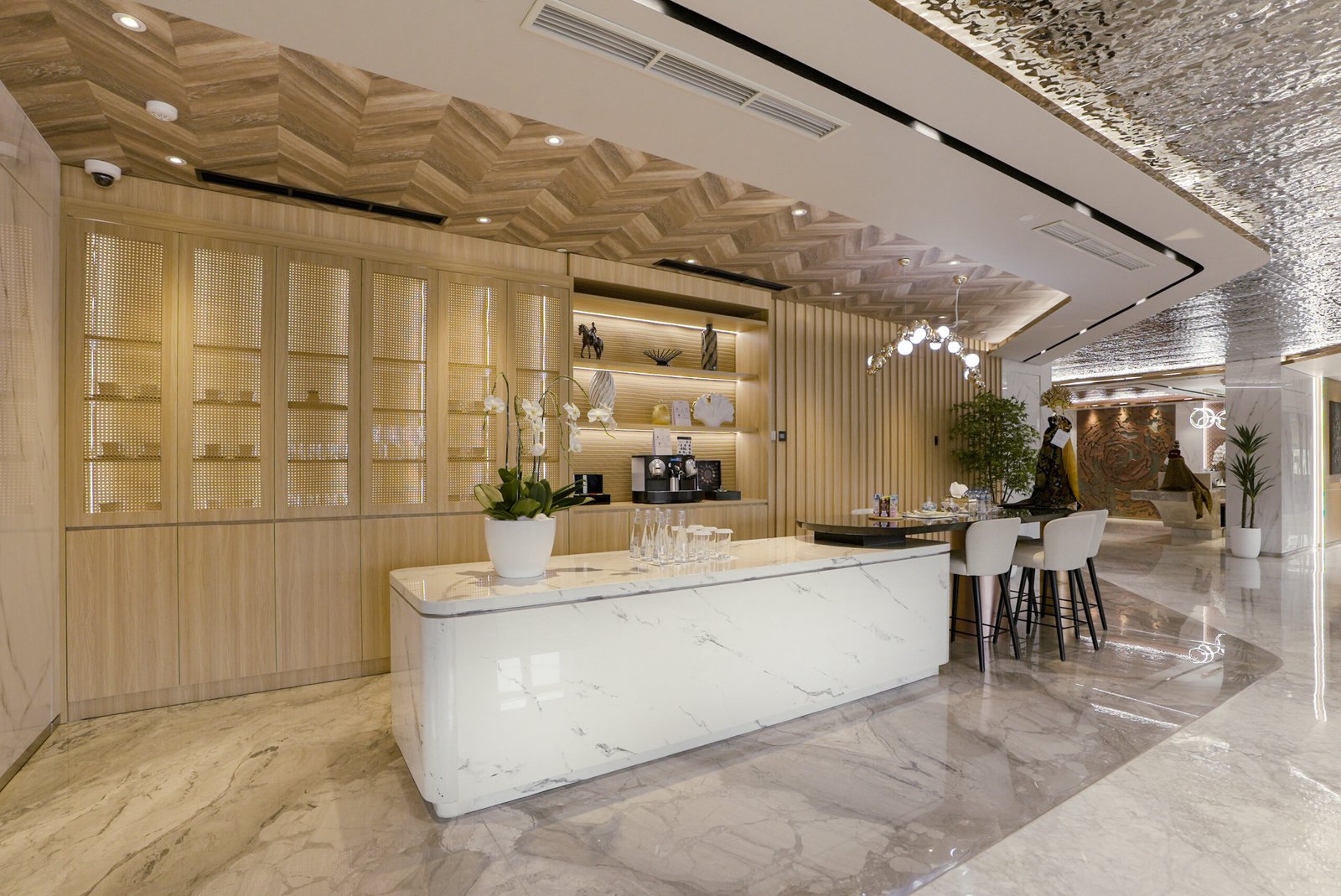 Lounge Bar
